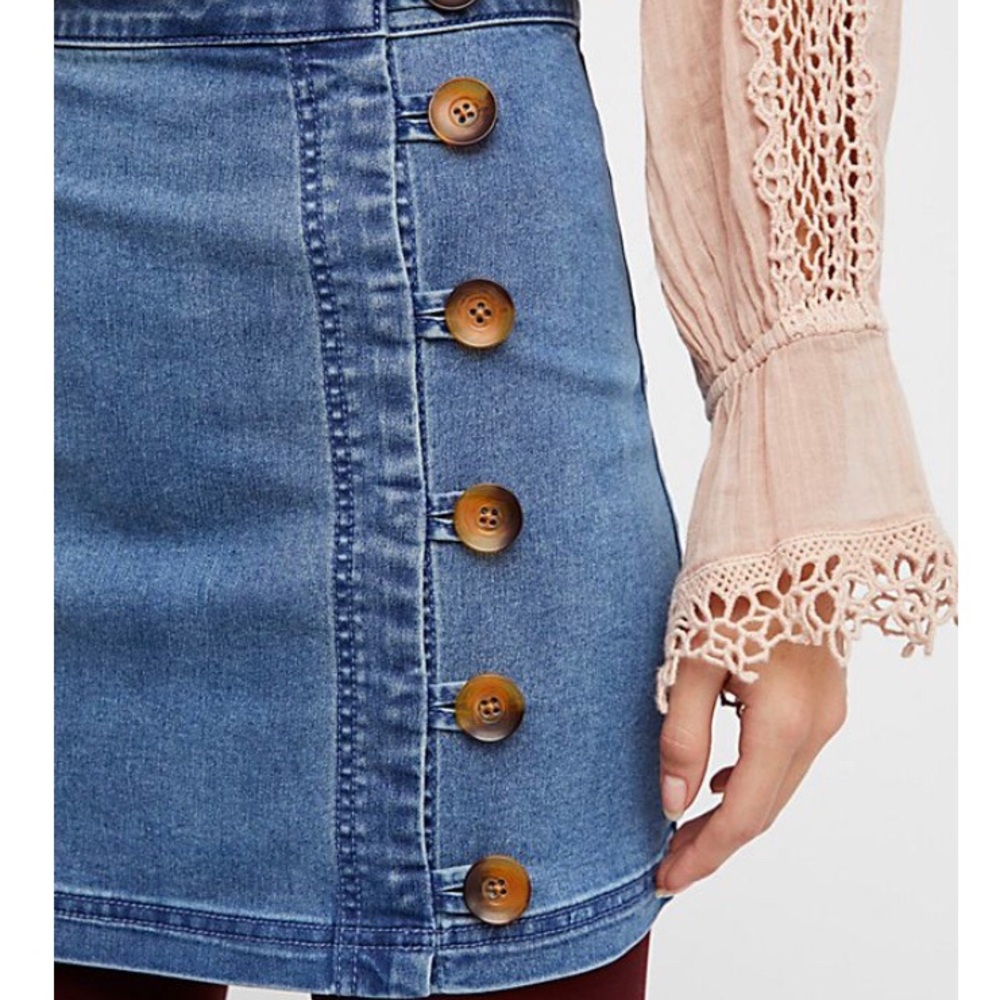 Free people little daisies skirt size 6